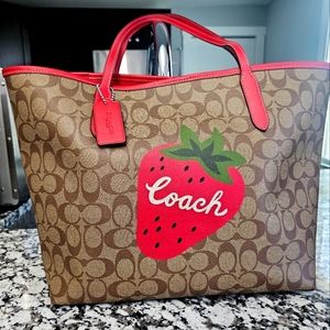 Coach strawberry